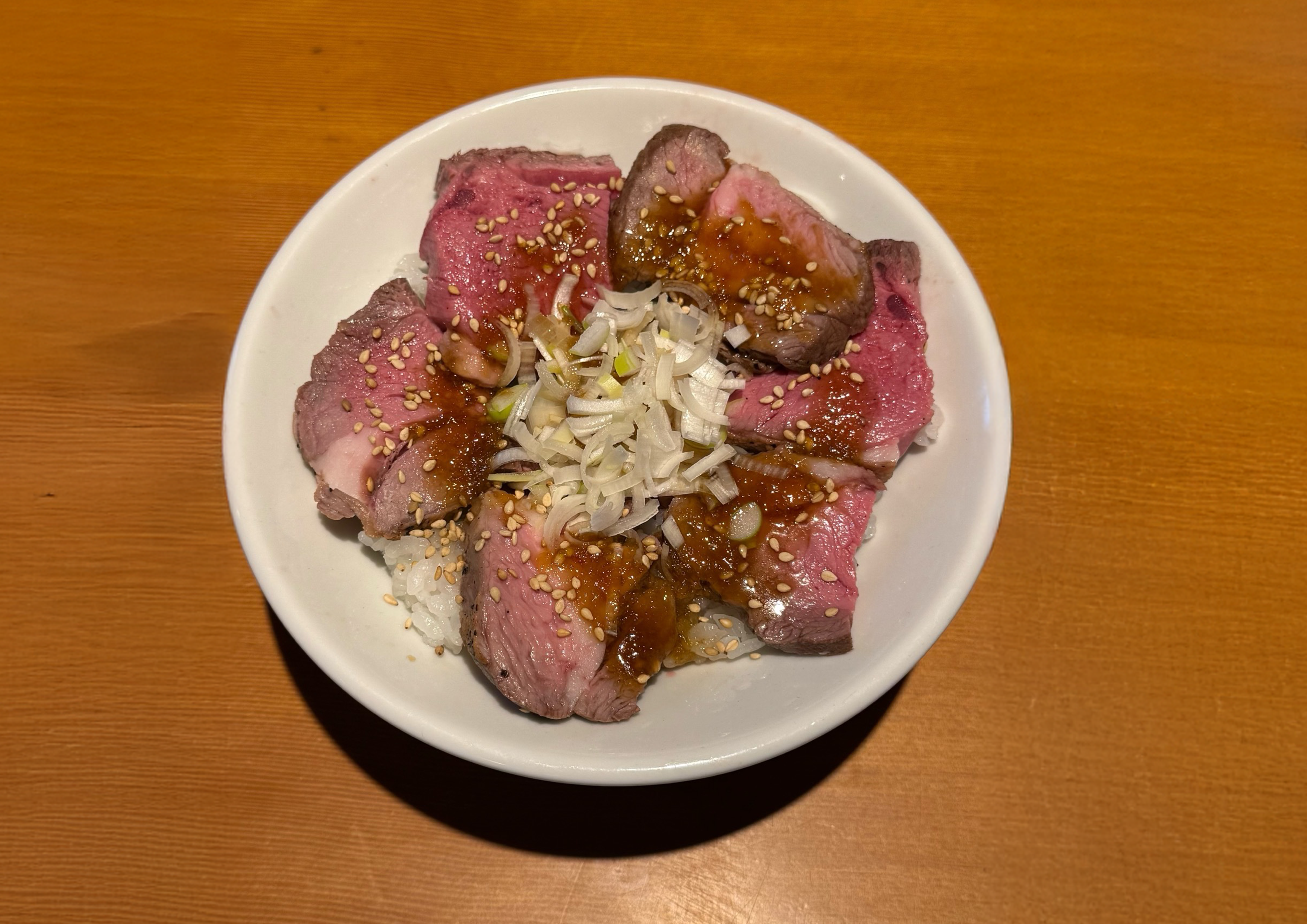 ローストラム丼