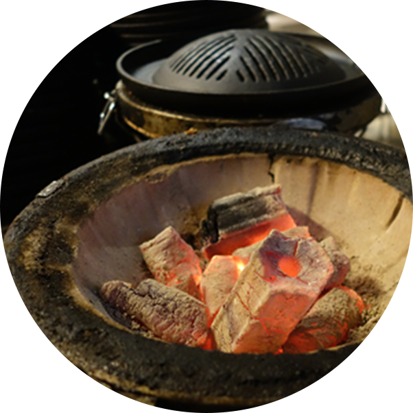 炭火とジンギスカン鍋